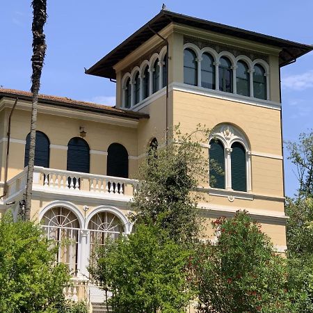 Villa Maria Luisa . Splendida Villa Liberty Lucca Luaran gambar